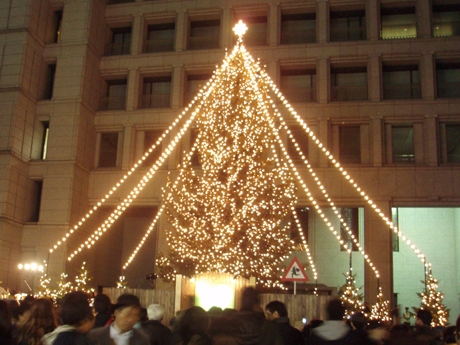 ��Ƿ����ӤǸ��κ�ŵ�ݡ�OSAKA���Υ�ͥ���2007�׻Ϥޤ�